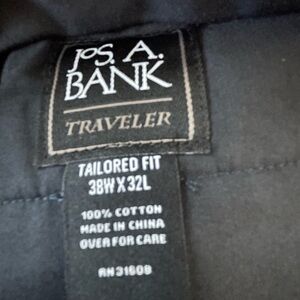 Joseph A Banks men's dress casual pants!